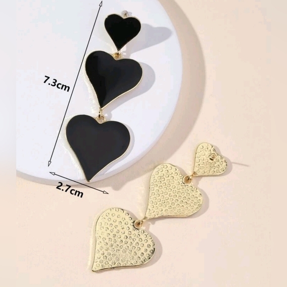 Black Linked Heart Drop Earrings for women - Picture 3 of 3